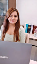 MUSKAAN BHATNAGAR, AFHOM, RSHOM (Overseas). Homeopath & Herbalist. (English. Hindi))